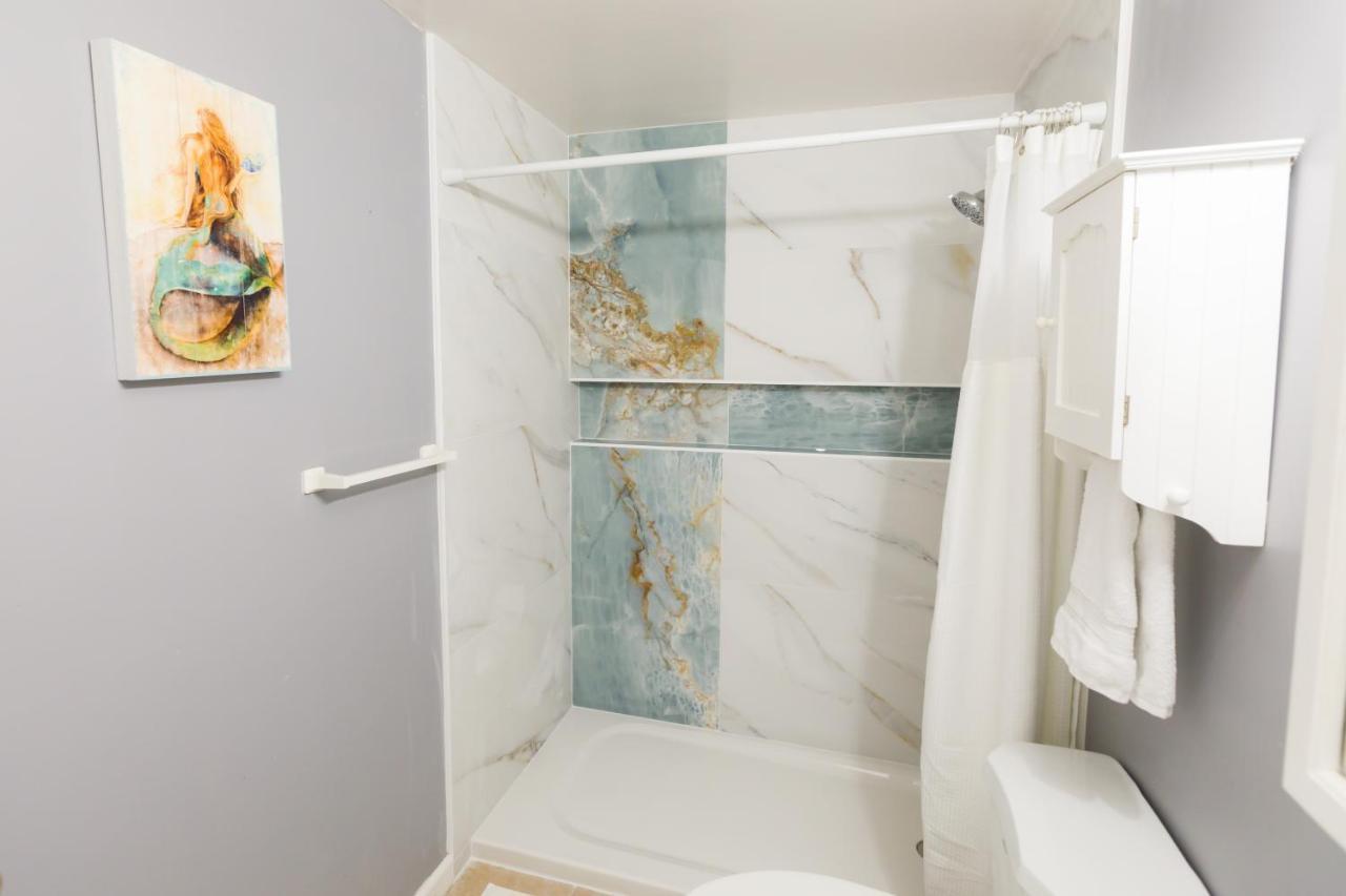 Five Bedroom Home In The Heart Of St Aug Beach Сейнт-Огастін Екстер'єр фото