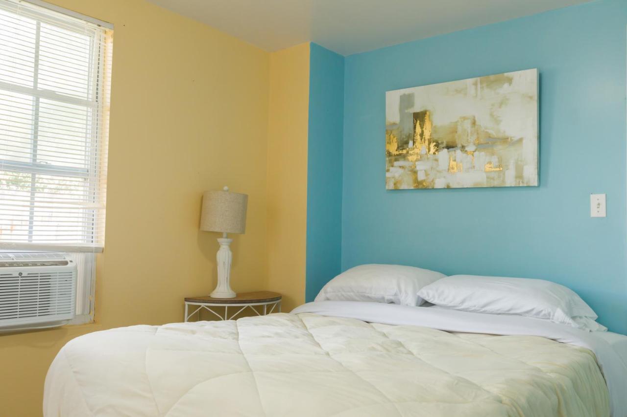 Five Bedroom Home In The Heart Of St Aug Beach Сейнт-Огастін Екстер'єр фото